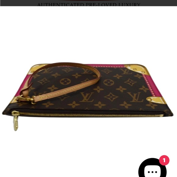 Louis Vuitton Monogram Summer Trunks MM GM Pochette She's big, fits phone - Picture 6 of 12